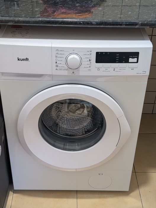 Máquina de Lavar roupa Kunft 8kg