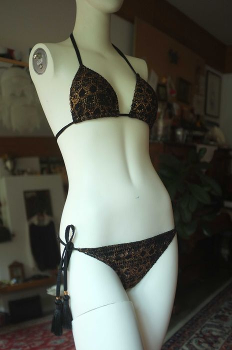 brokatowe czarne złote bikini Cosita Linda Beachwear gypsy jungle