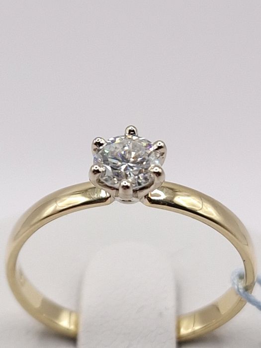 Pierścionek Zaręczynowy Złoto 585 z Moissanitem 0,5 ct GRA Certyfikat