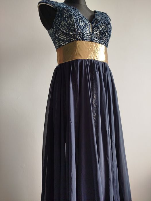 Sukienka sylwestrowa balowa cudowna S