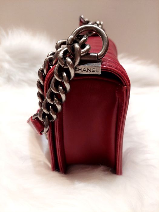 Шкіряна сумка Chanel через плече