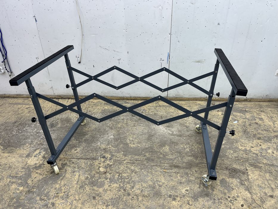 Універсальний стіл для pdr і рехтувальних робіт