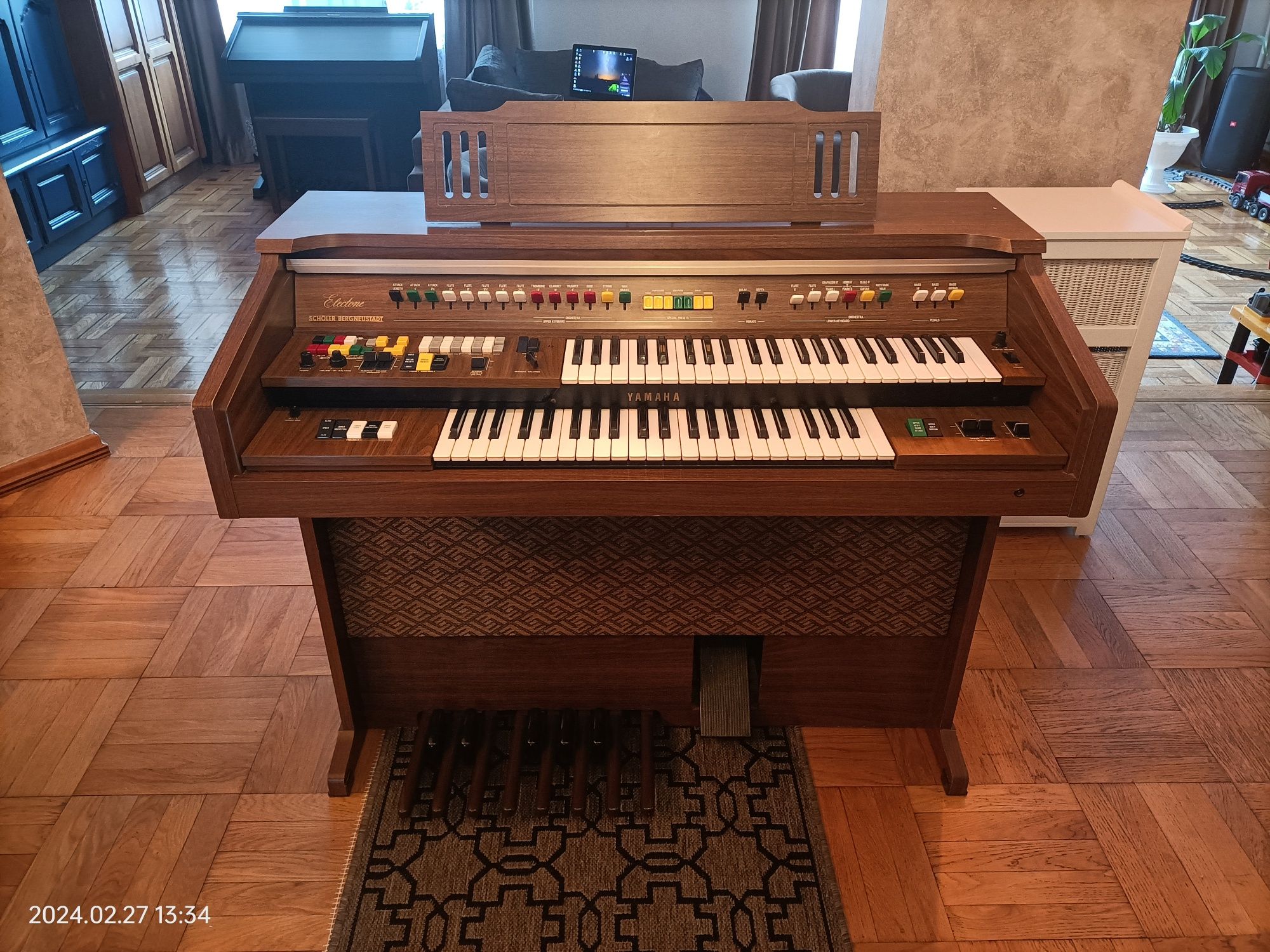 Yamaha Electone B-75 Organy