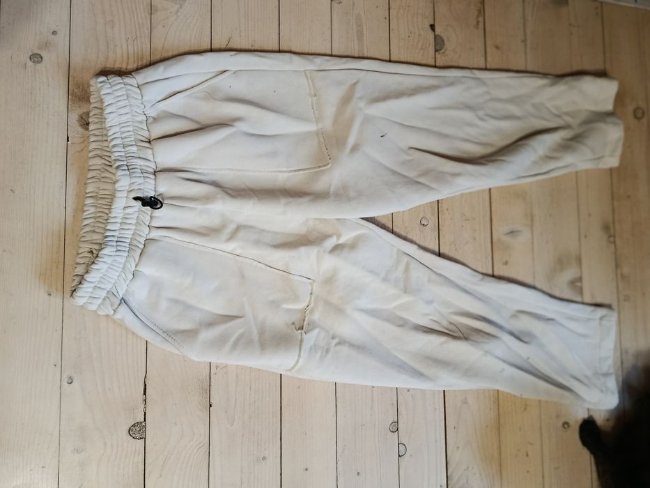 С куртка north face– класичний стиль, тепла, у відмінному стані.