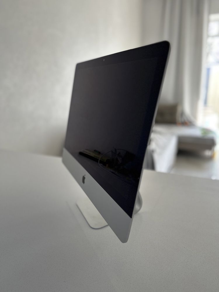 Продається IMac 2017 року,21.5