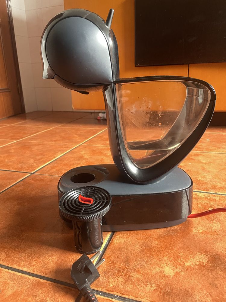 Maquina de cafe dolce gusto