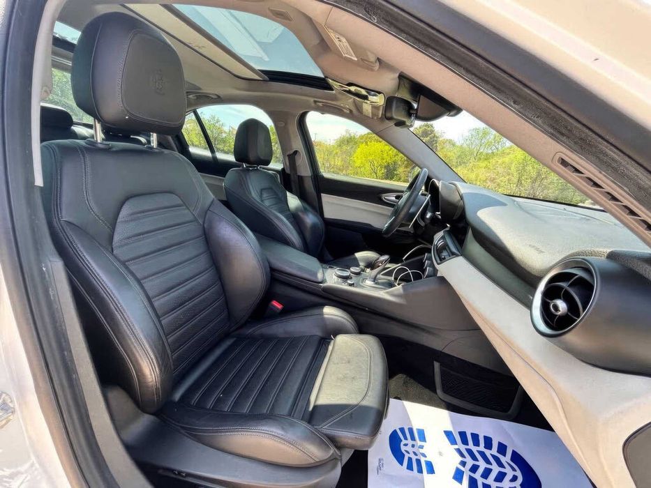 Alfa Romeo Giulia Ti      2019