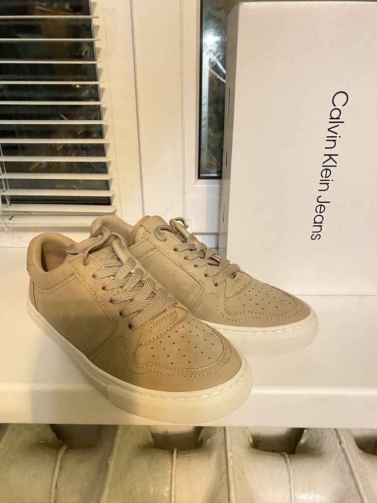 Кросівки  Calvin Klein Jeans 39,40 розмір