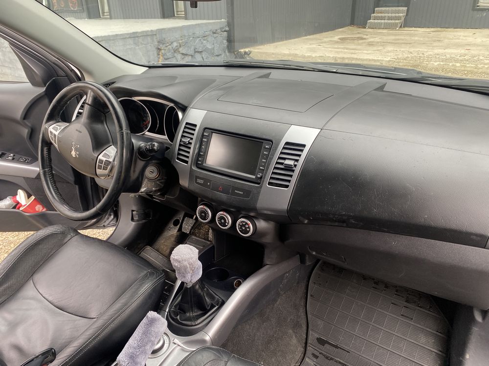 Peugeot 4007 2.2 дизель механіка 4х4