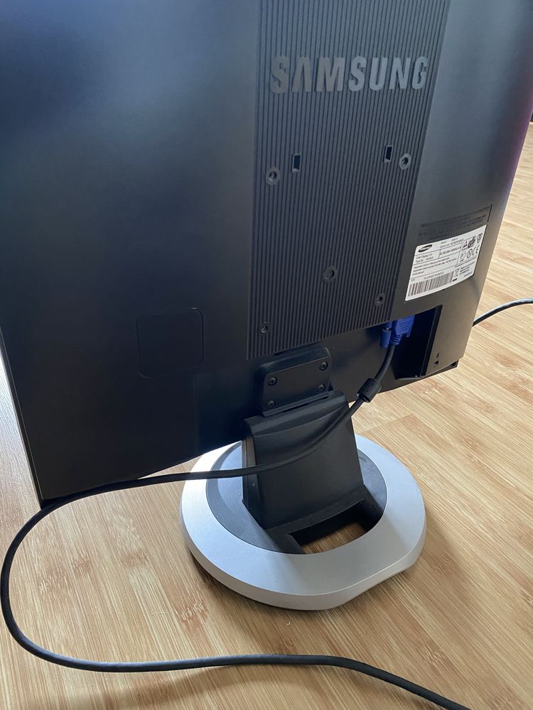 Монітор Samsung/Самсунг