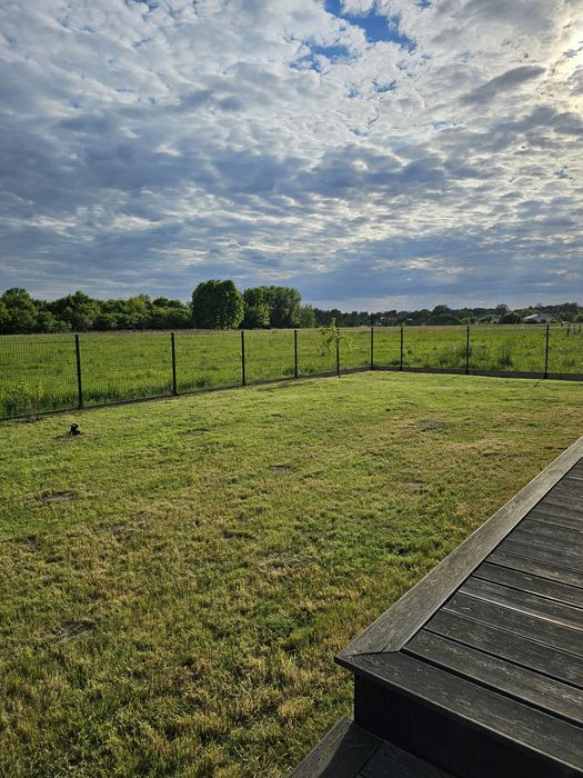 Sprzątanie posesji,piwnic/mycie kostki, elewacji, paneli foto/koszenie
