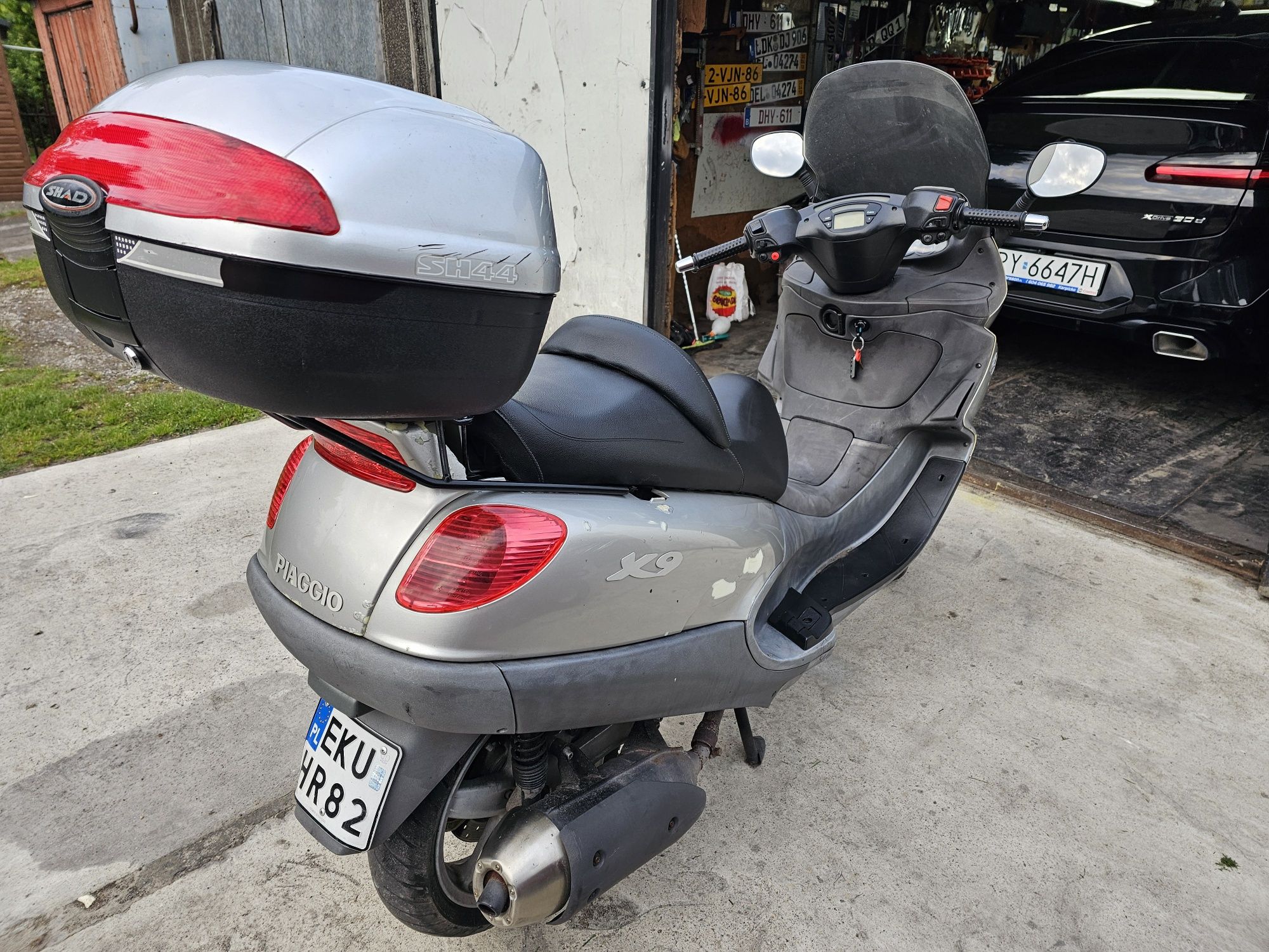 Skuter Piaggo X9