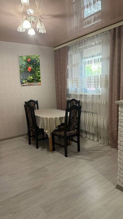 Продається затишний оселя в селі Сафьяни