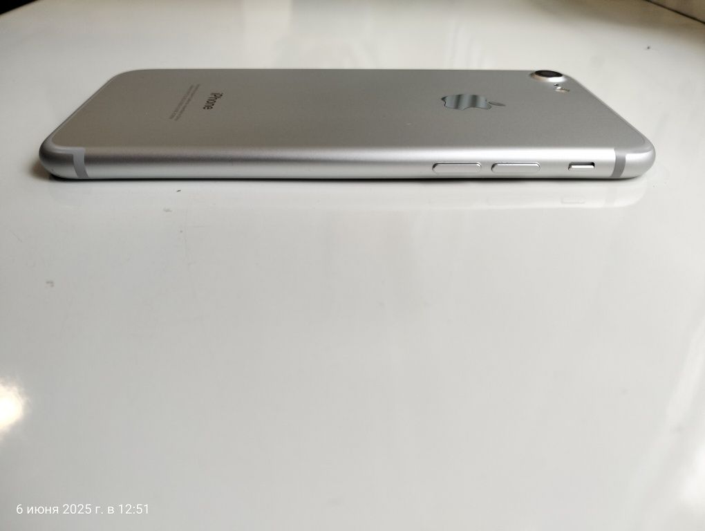 iPhone 7 128Gb Neverlock Батарея 100%