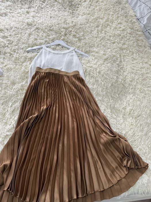 Спідниця пліссе в гірчично шоколадному кольорі
