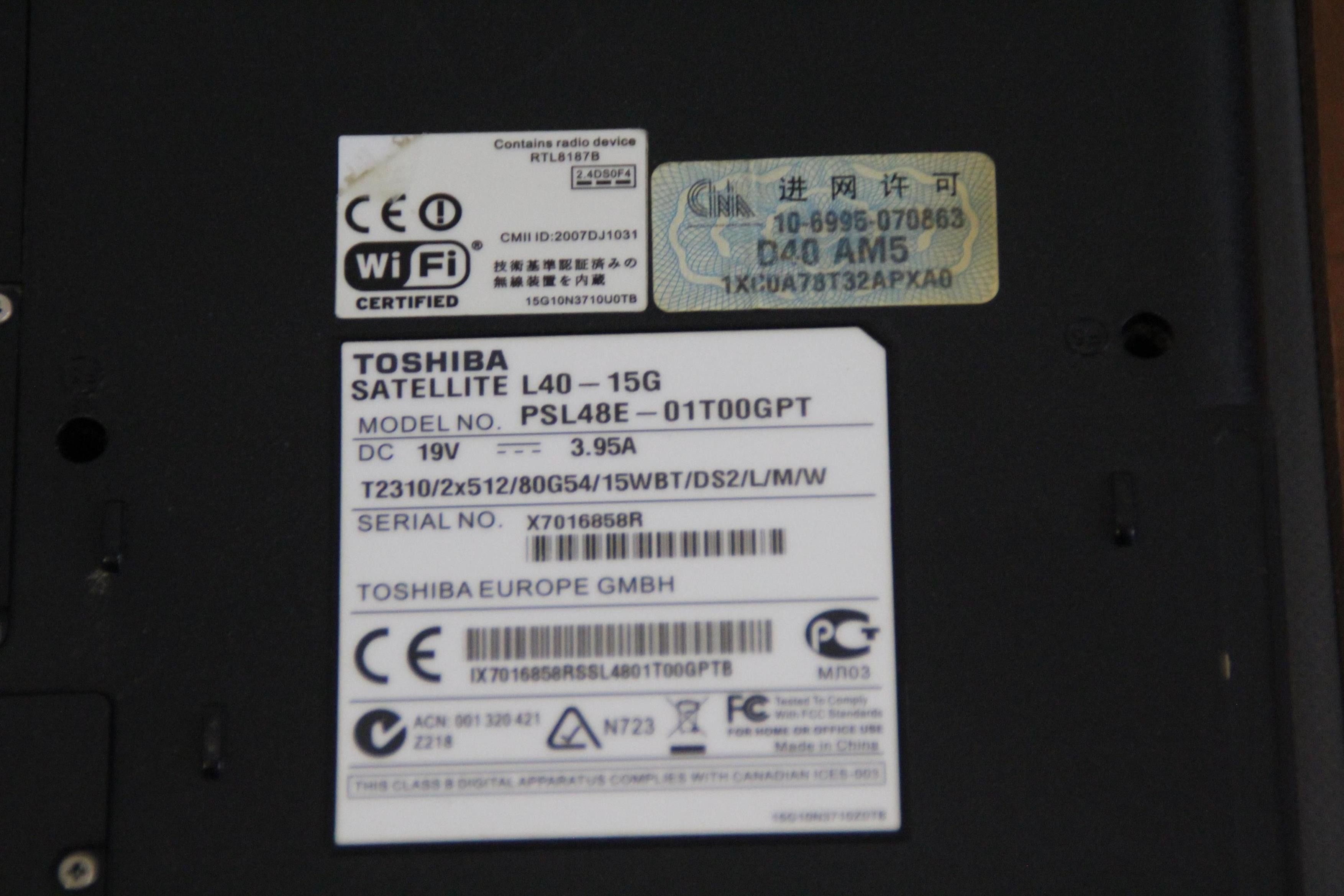 Ноутбук  Toshiba Satellite L40-15G Pentium DC 1.46GHz/2.5Gb/80Gb/15.4"