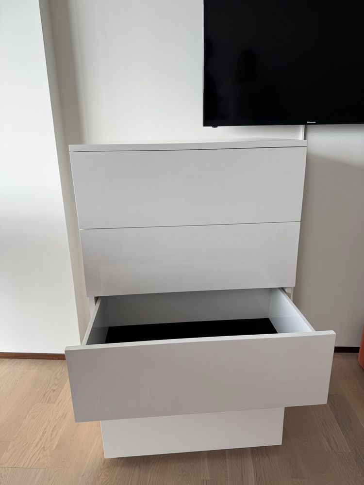 Cómoda Branca Madeira Lacada 5 gavetas Interdesign