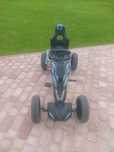 Wielki gokart na pedały