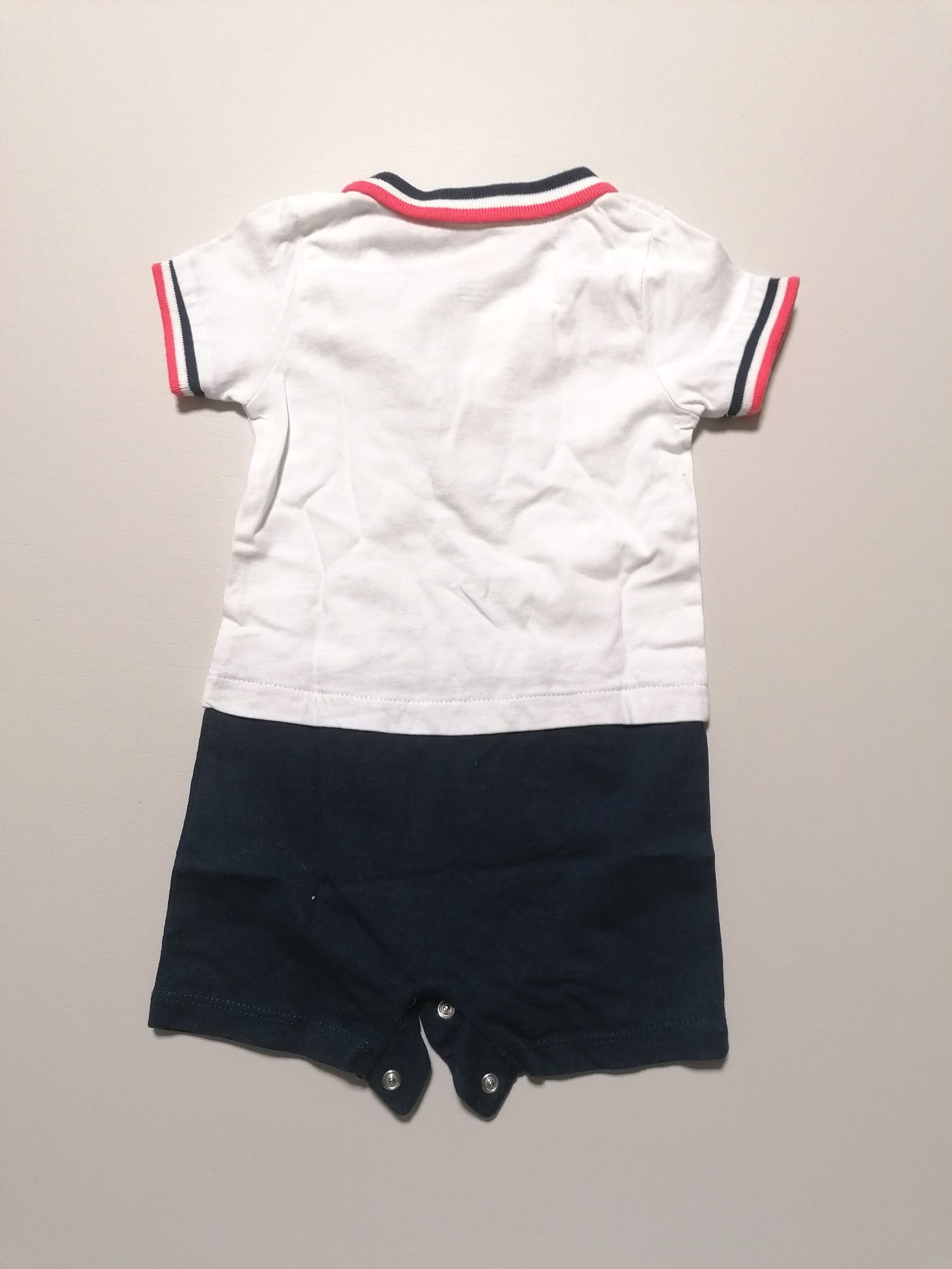 Romper / Macacão com Mickey de Bebé