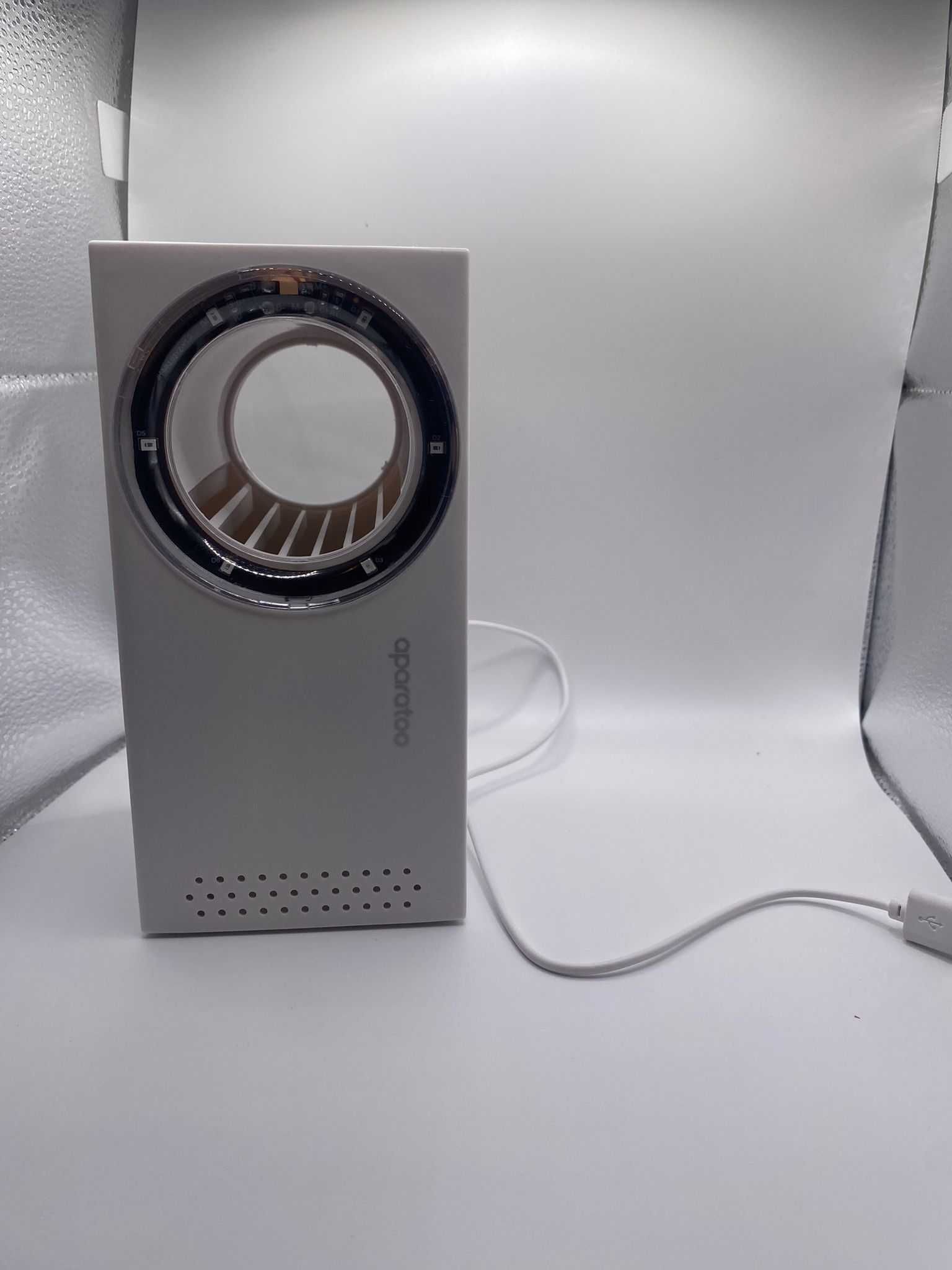 Elektryczna Pułapka na Muchy i Komary