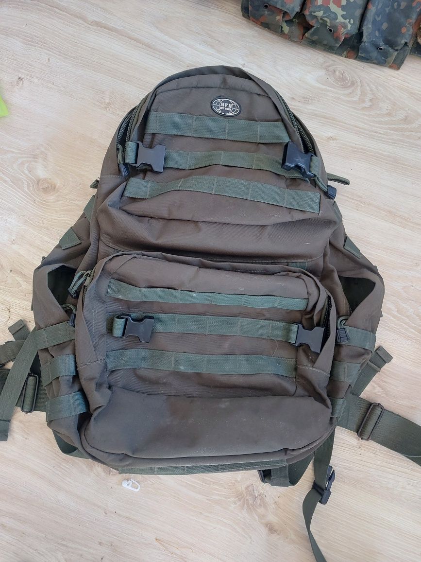 Sprzedam plecak 30L