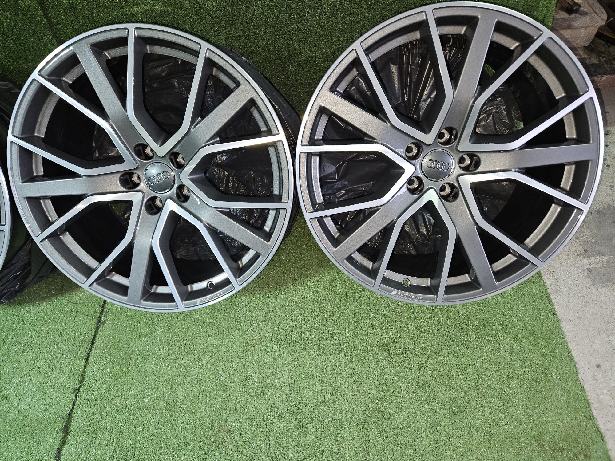 Sprzedam Alufelgi Orginalne Audi 5x112 20  Nowe  A4 A5 A6 A7 A8 Q5 Q7
