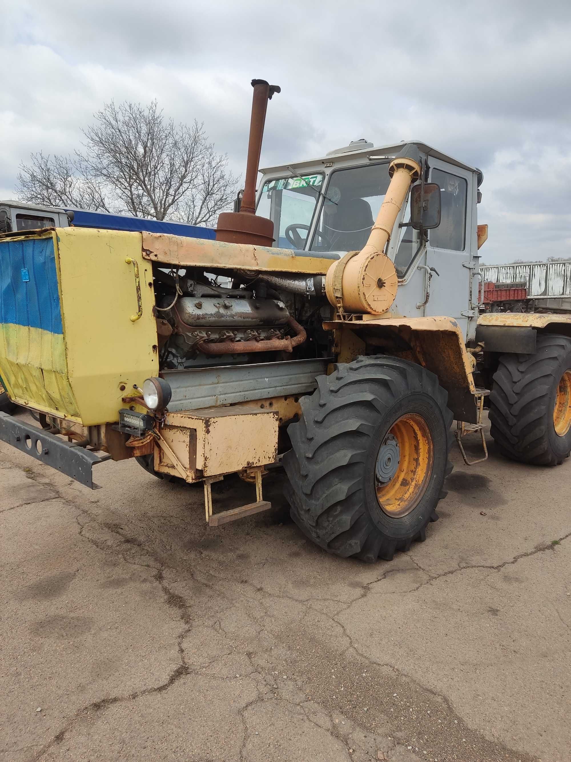 Т 150 трактор колісний