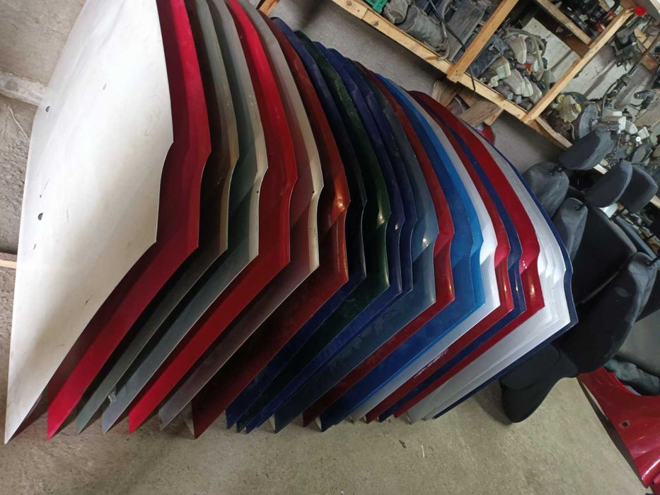 Капот Renault Dacia Logan  mcv  largus 2004-2012