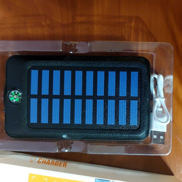 Повербанк Power Bank 20000 mAh L MAG із сонячною батареєю