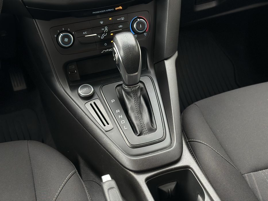 FORD FOCUS 2016 року, 2.0 бензин, автомат, передній привід.