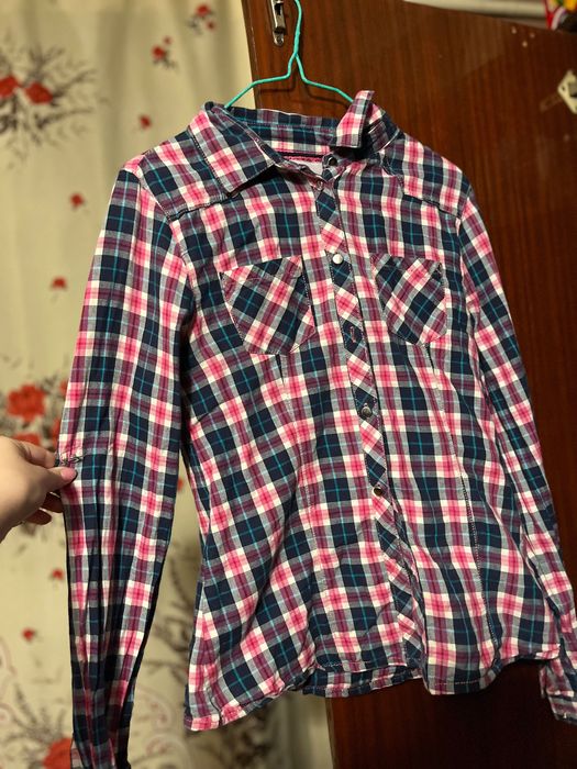 Жіноча сорочка в клітинку