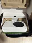 xbox series s 512gb без геймпада та кабелів