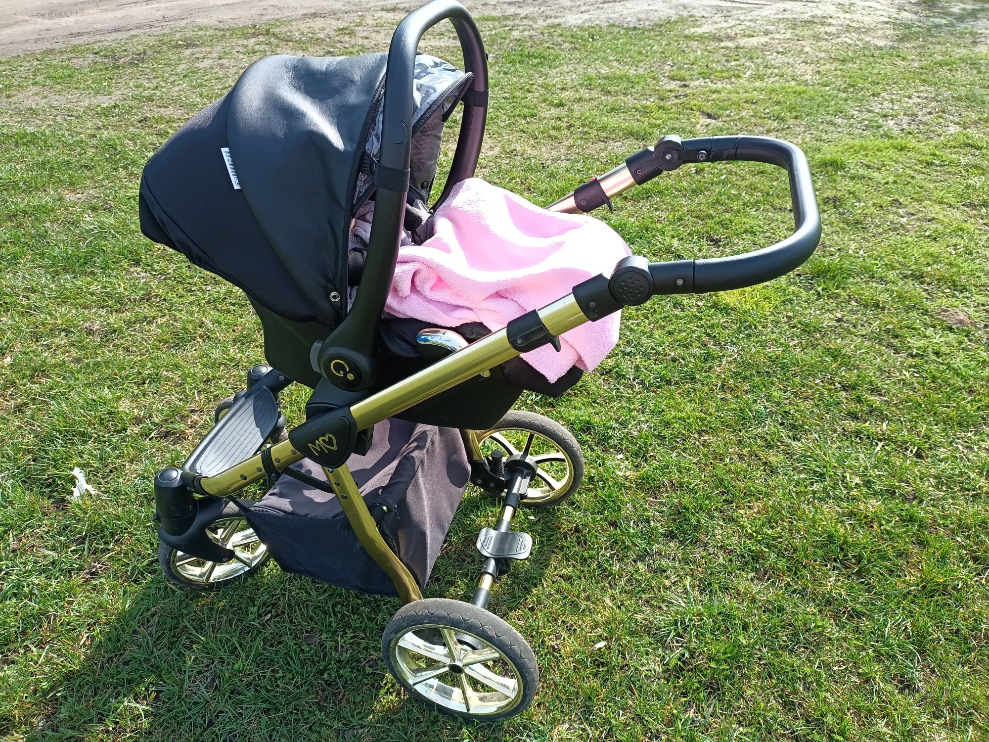 Wózek 3 w 1 Babyactive Moomy