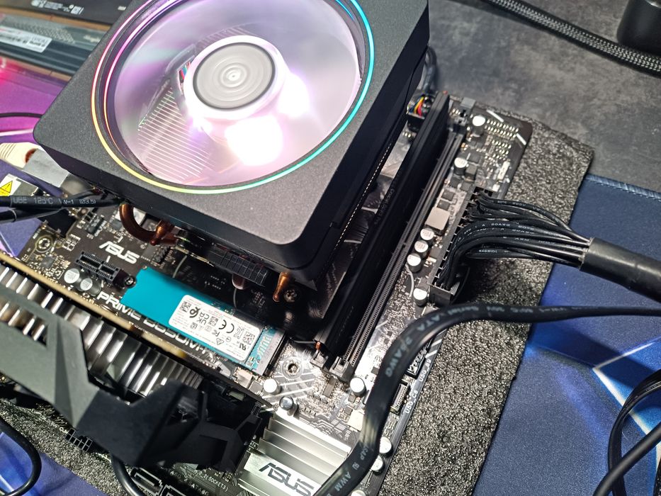 Продам плату ASUS Prime B650M-R.