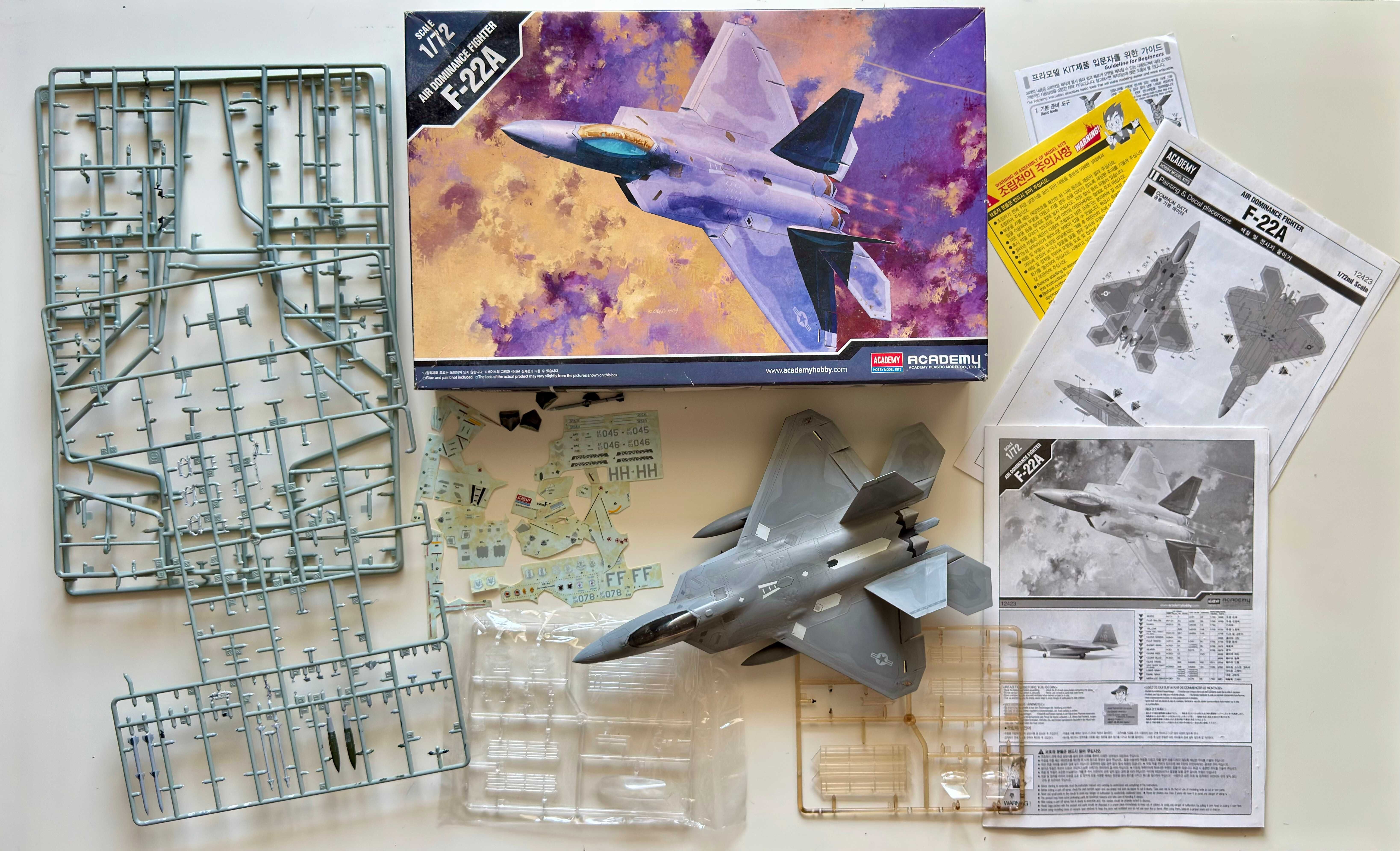 Lockheed Martin F-22 Raptor 1:72