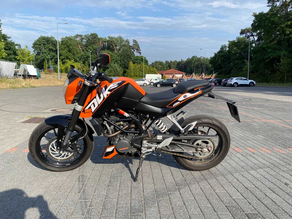 KTM Duke 125 – Idealny na miasto i na pierwszy motocykl!