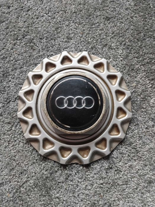 Dekielek alufelgi BBS Audi 80 oryginał 09.23.226 na sztuk 443.601.165B