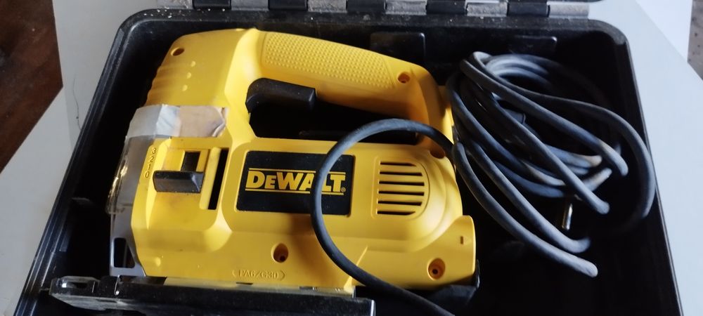 tico tico DEWALT NOVO