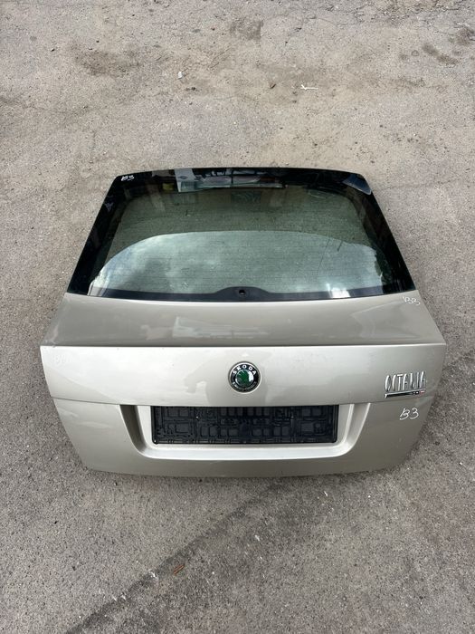 Задня ляда кришка багажника Шкода Октавія А5 Skoda Octavia A5 04-12