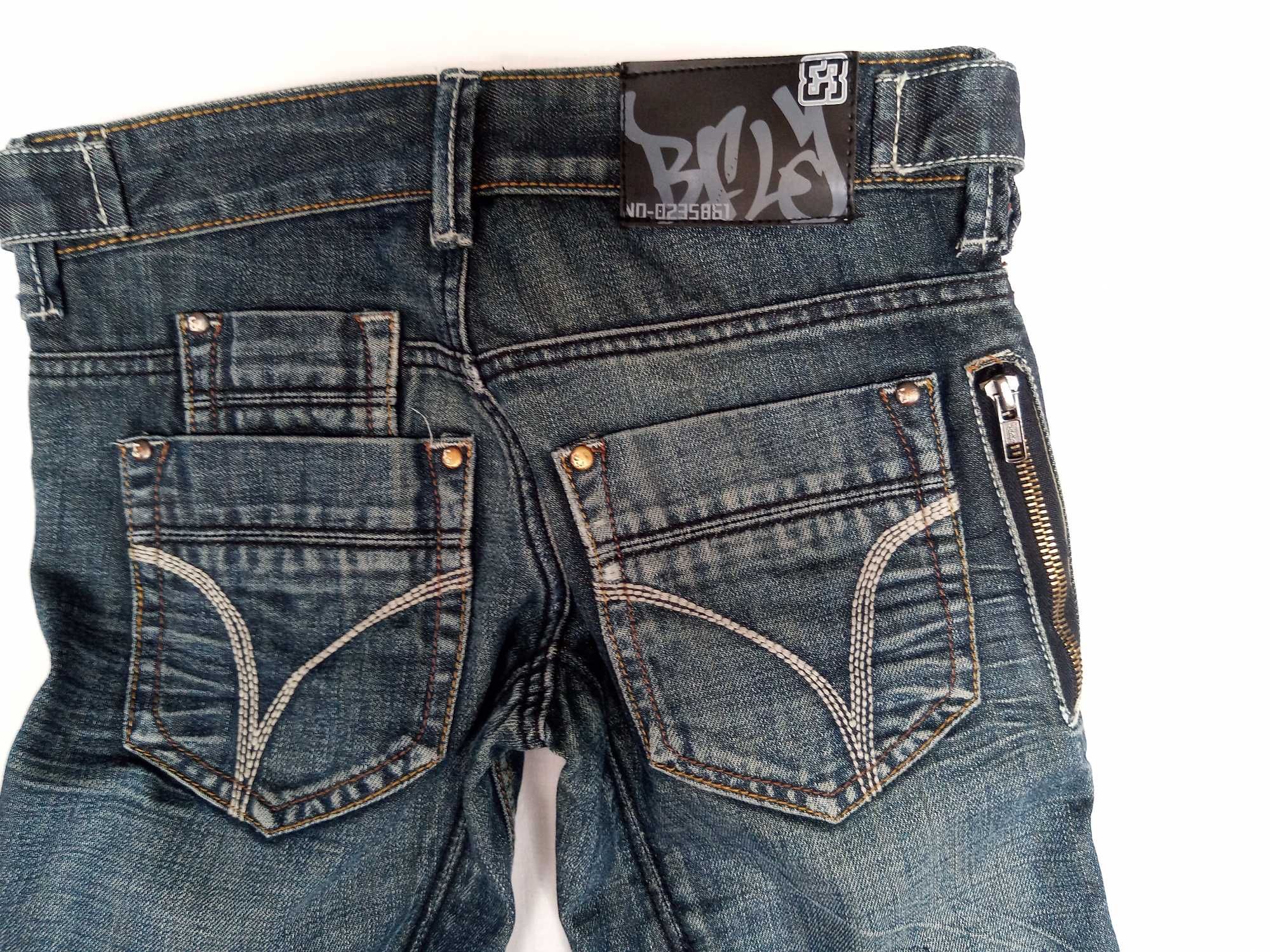 Chłopięce spodnie dżinsowe; r. 140, 10 lat