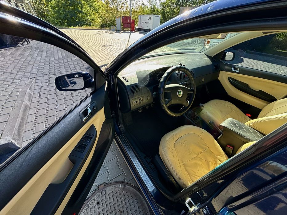 Skoda Fabia 2.0mpi 2002р