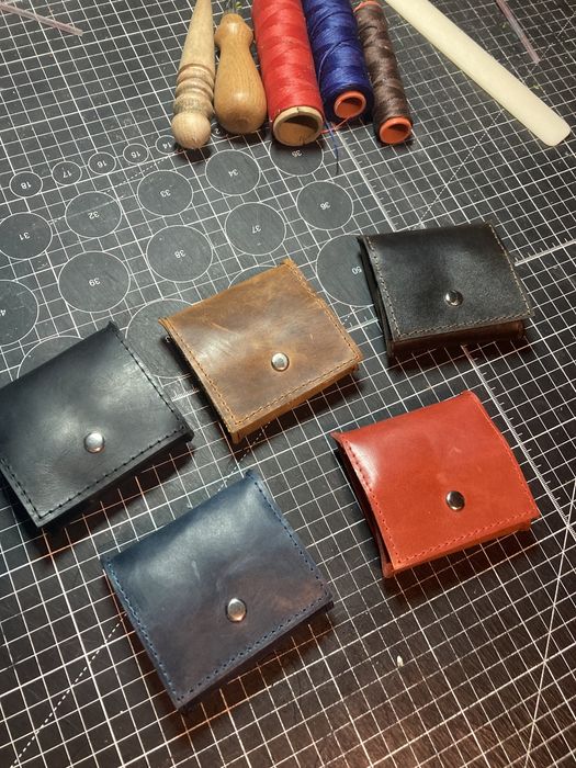 Монетница мелочница кожа