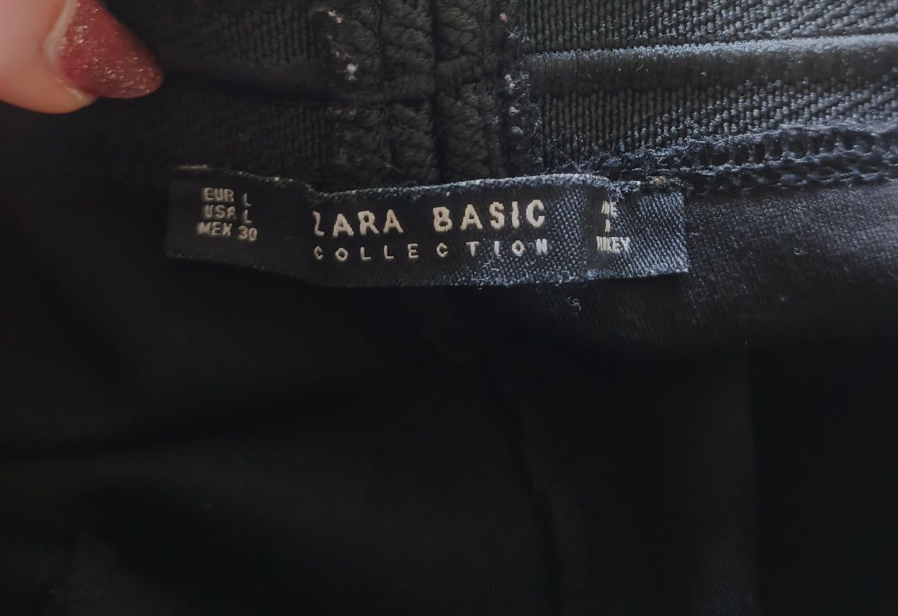 Legginsy Zara Basic z ozdobnymi guziczkami, wysoki stan