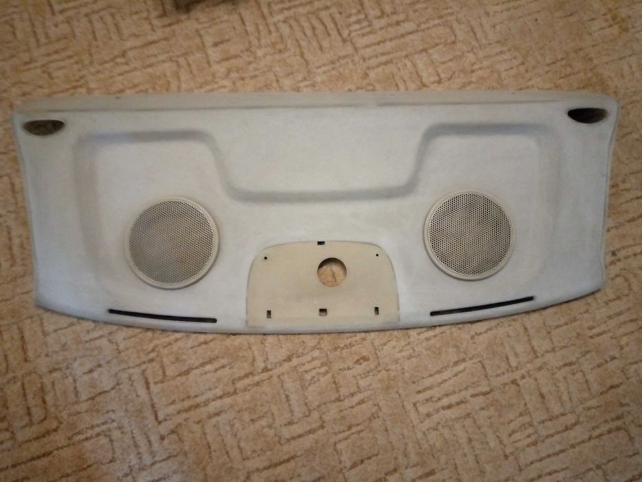 Полка задня під дінаміки на авео т250 Шевроле