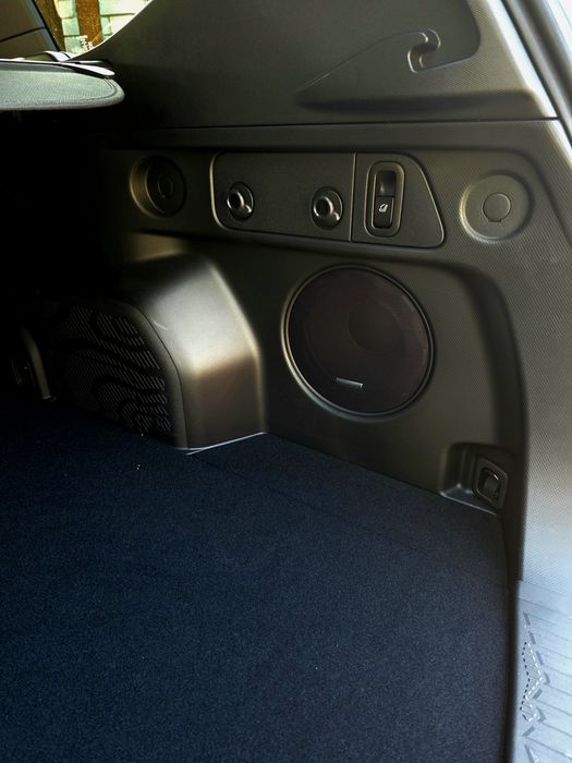 Продам Subaru Forester 2025!!!