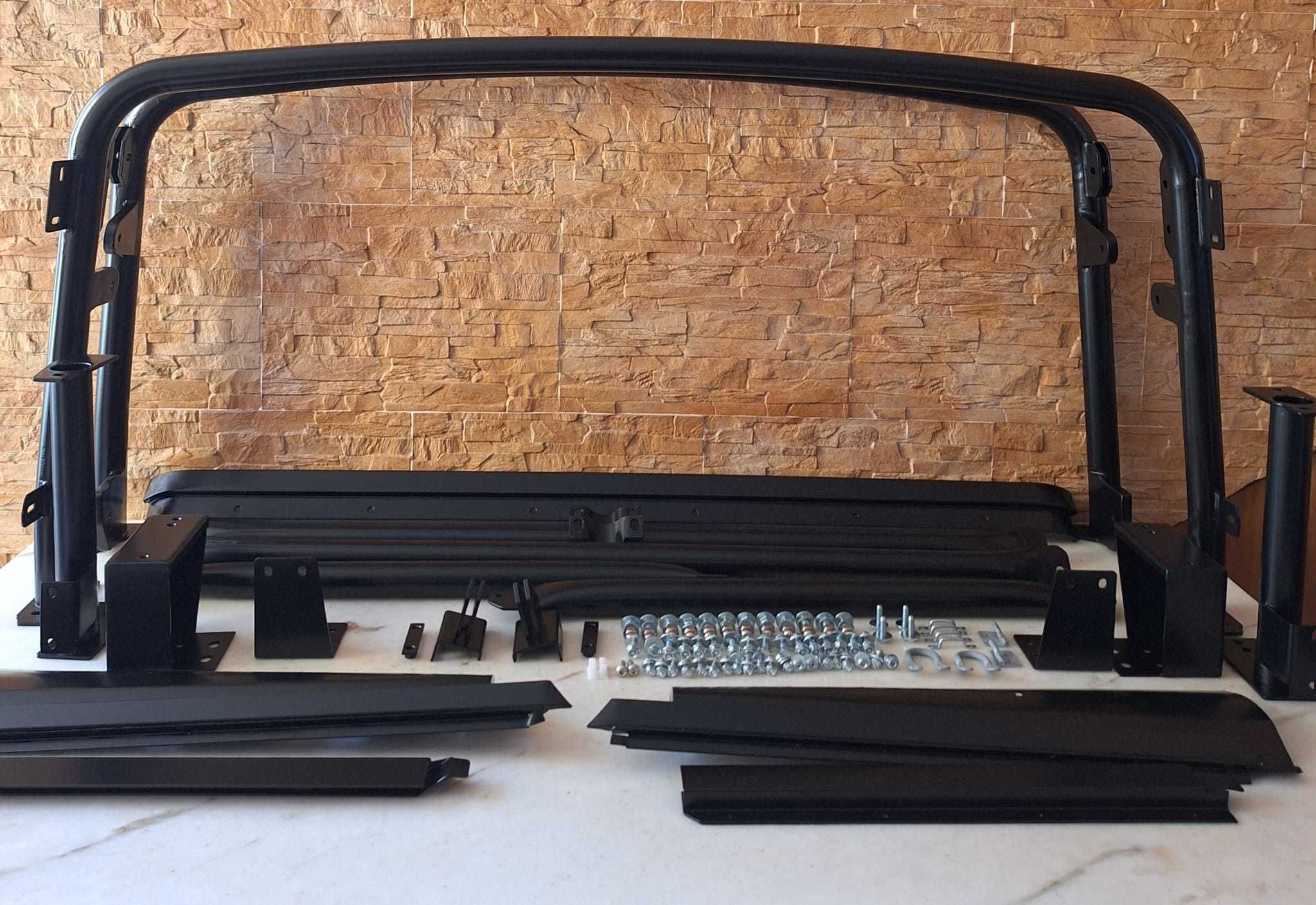 Land Rover Defender 90 Roll Cage Soft Top