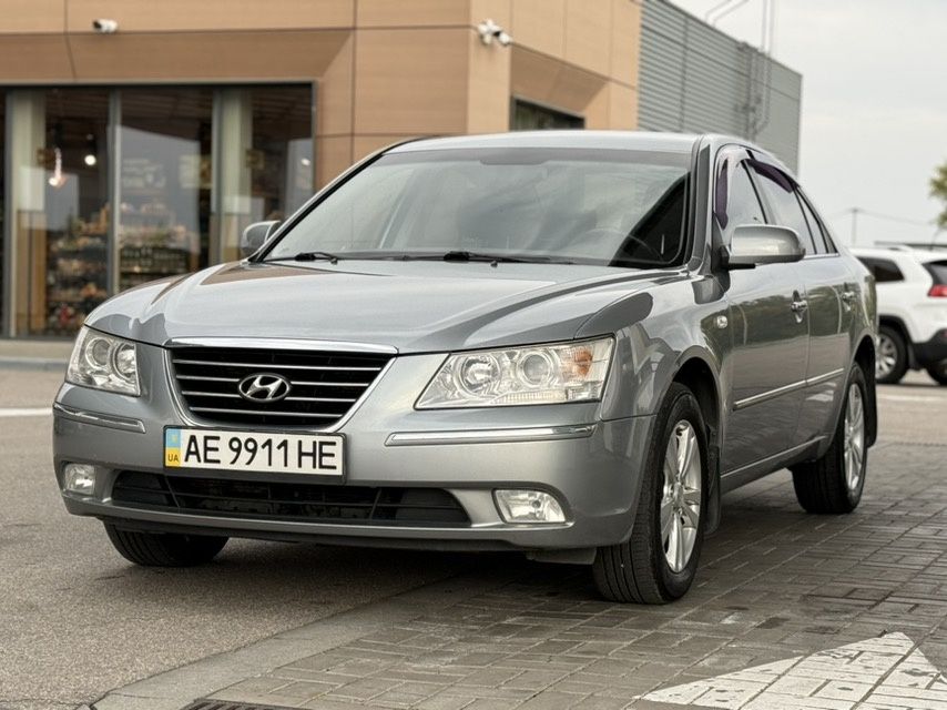 Продам Hyndai Sonata 2.0i automat 2008