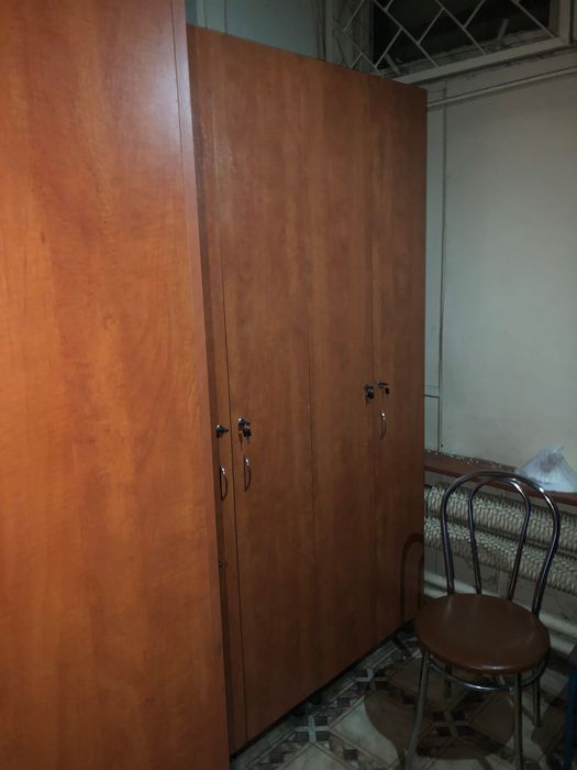 Komplet szaf dwudrzwiowych, zamykane na kluczyk