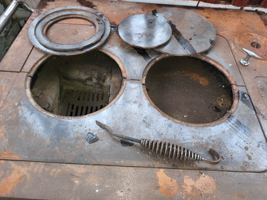 Sprzedam piec kuchenny z lat 50/60