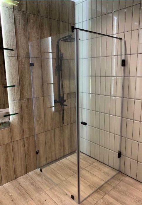 Душевая кабина из закаленного стекла